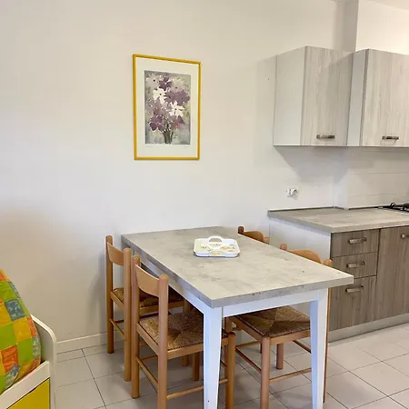 公寓 Cristallo 4h 利尼亚诺萨比亚多罗