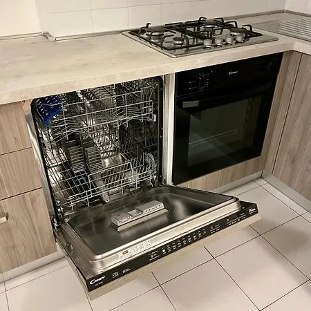 Cristallo 4h 公寓 利尼亚诺萨比亚多罗